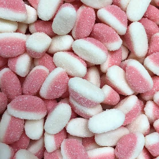 Mini Strawberry Puffs 🍓