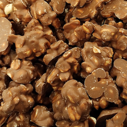 🆕 Milk Chocolate Peanut Cluster 🥜
